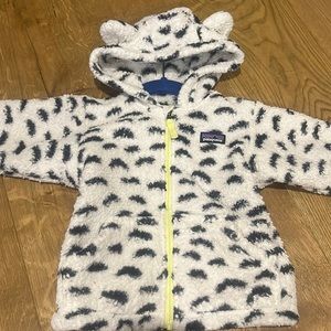 Patagonia furry friends jacket